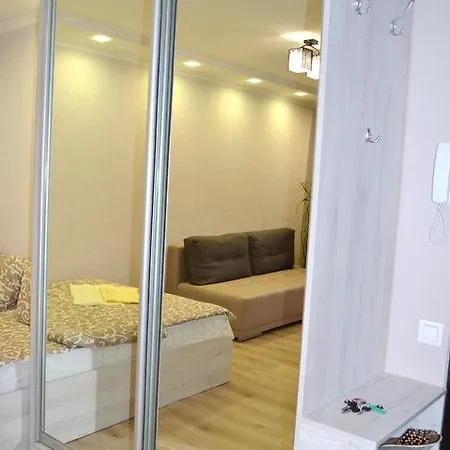 Apartment On Bogdana Gavrilishyna 3 Kiev Exterior photo